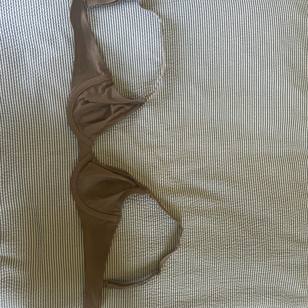 CUUP Tan plunge Underwire Bra - Picture 3 of 3